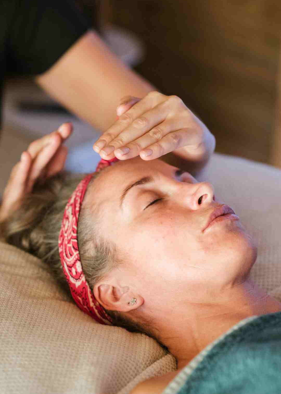 Reiki 1.jpg